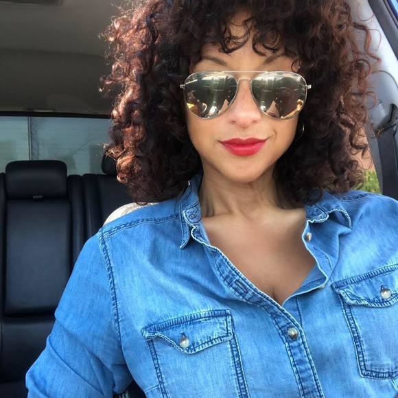 Meet your Posher, Janice - Picture 1 of 1